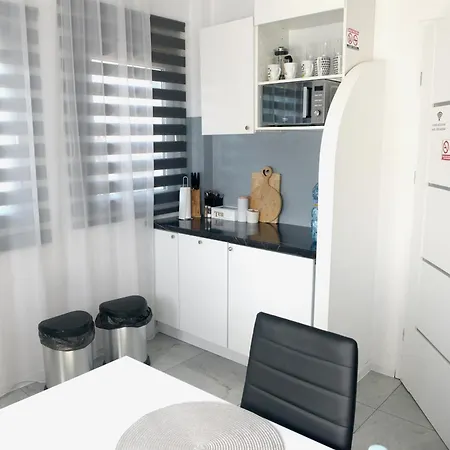 Apartment Work & Sleep