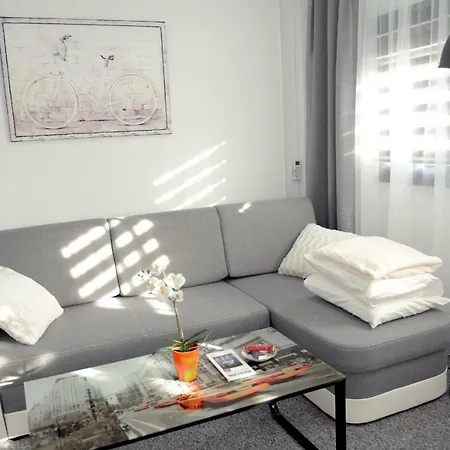 Apartment Work & Sleep Piaseczno (Masovia)